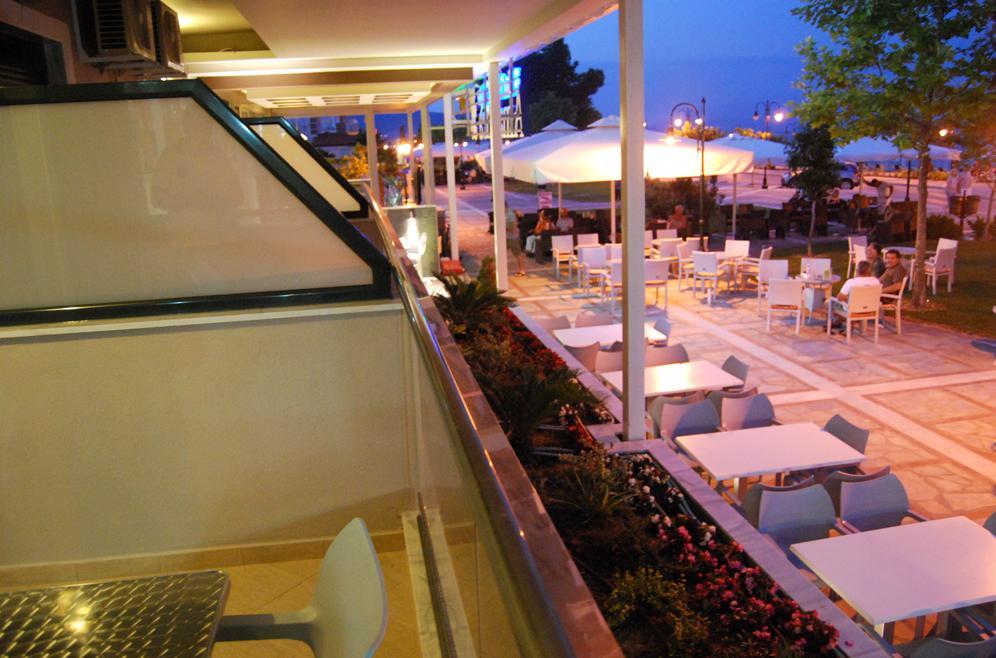 Amalia Mare Sea View & Beach Cafe - Bistro Nea Vrasna Room photo