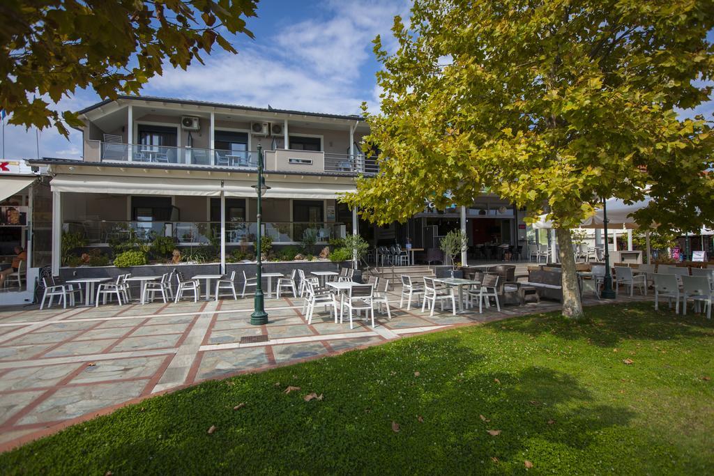 Amalia Mare Sea View & Beach Cafe - Bistro Nea Vrasna Exterior photo